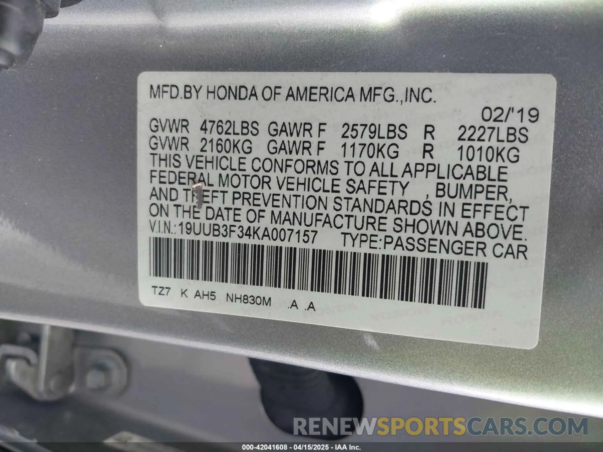 9 Photograph of a damaged car 19UUB3F34KA007157 ACURA TLX 2019