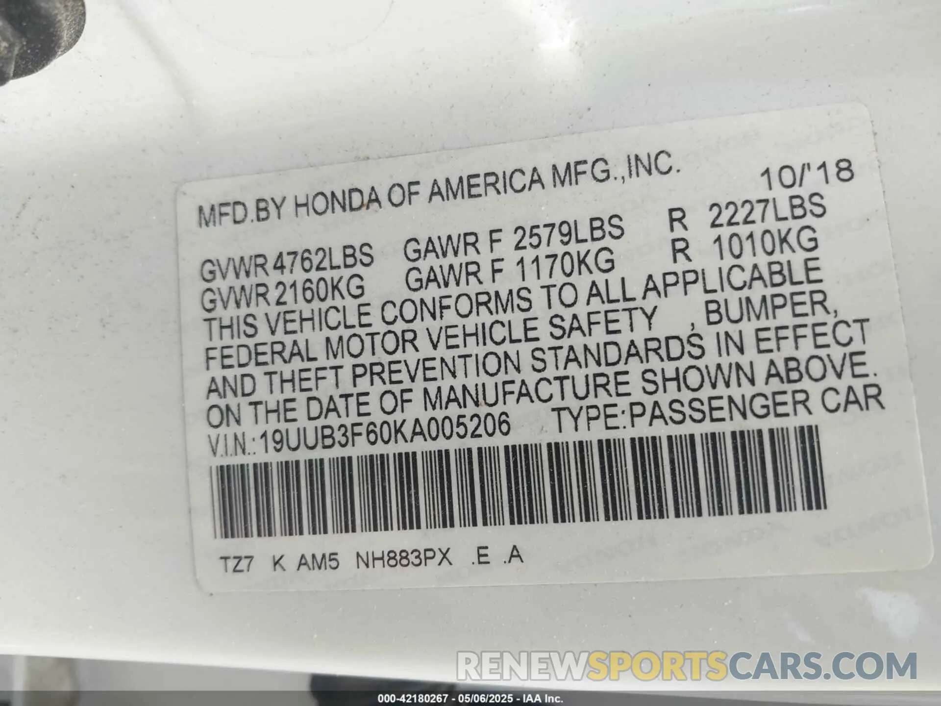 9 Photograph of a damaged car 19UUB3F60KA005206 ACURA TLX 2019