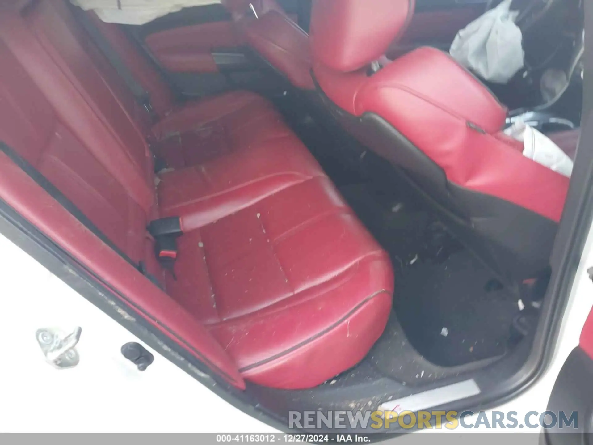 8 Photograph of a damaged car 19UUB3F62KA001769 ACURA TLX 2019