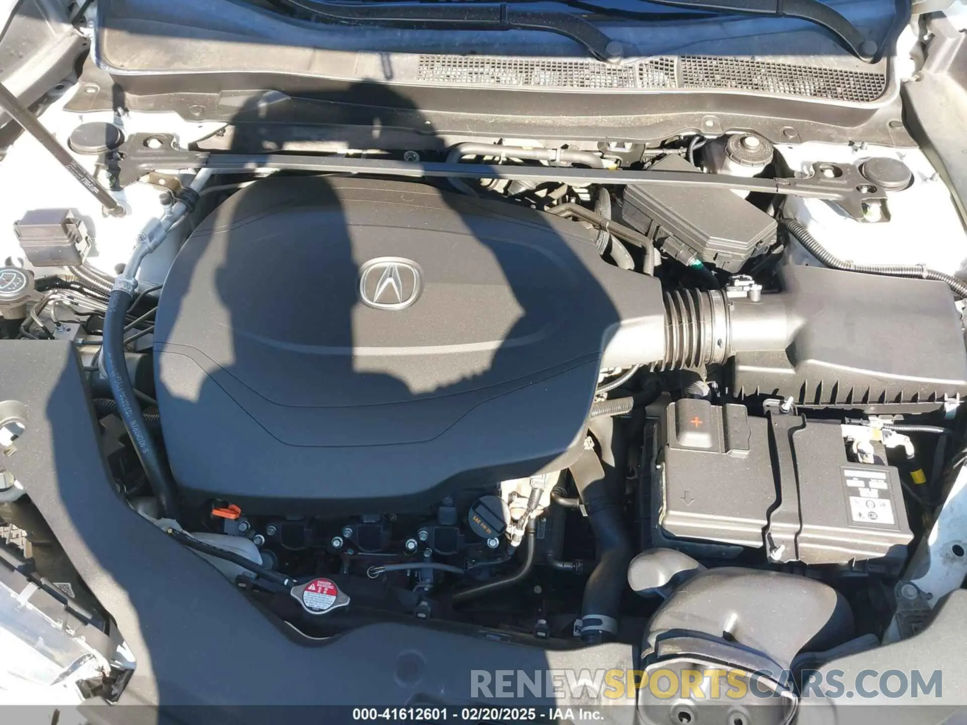 10 Photograph of a damaged car 19UUB3F65KA003595 ACURA TLX 2019