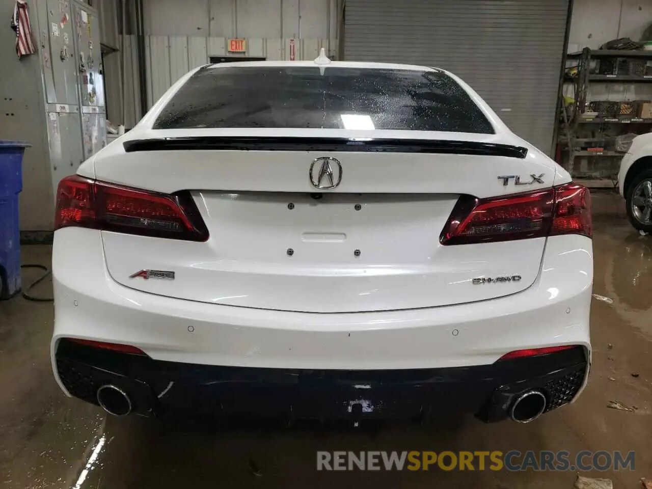 6 Photograph of a damaged car 19UUB3F67KA000682 ACURA TLX 2019