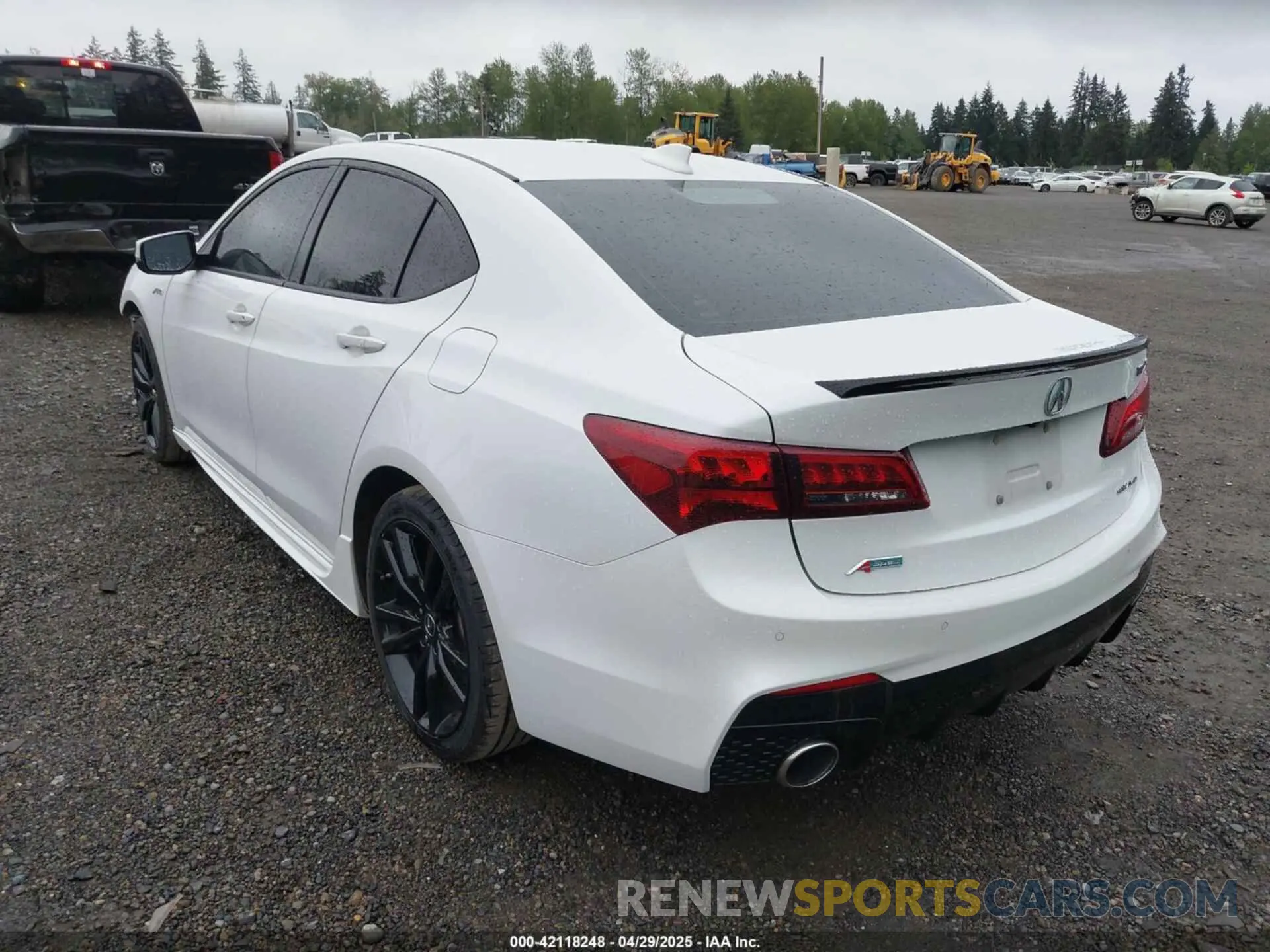 3 Photograph of a damaged car 19UUB3F6XKA003799 ACURA TLX 2019