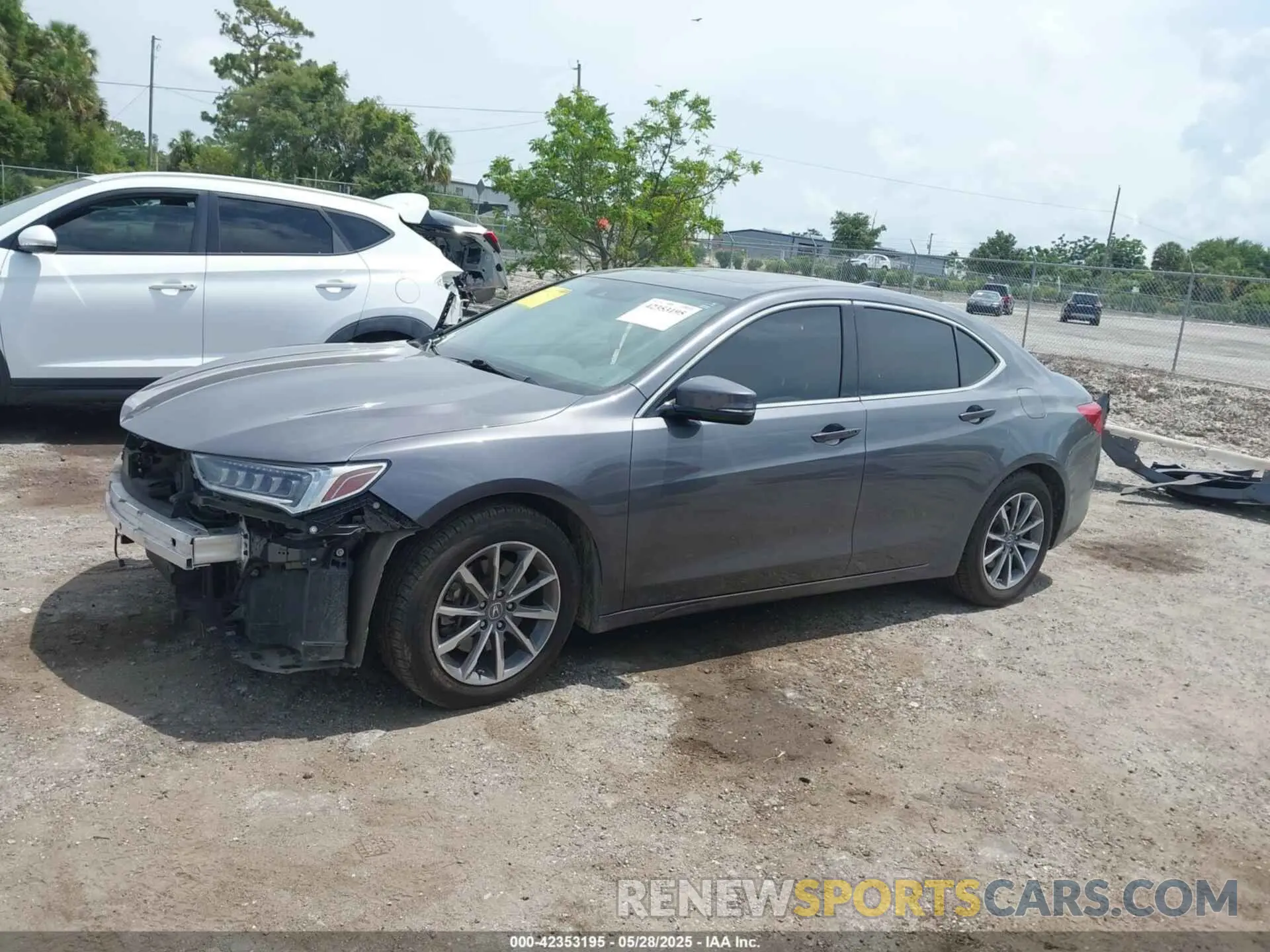 14 Photograph of a damaged car 19UUB1F31LA004495 ACURA TLX 2020