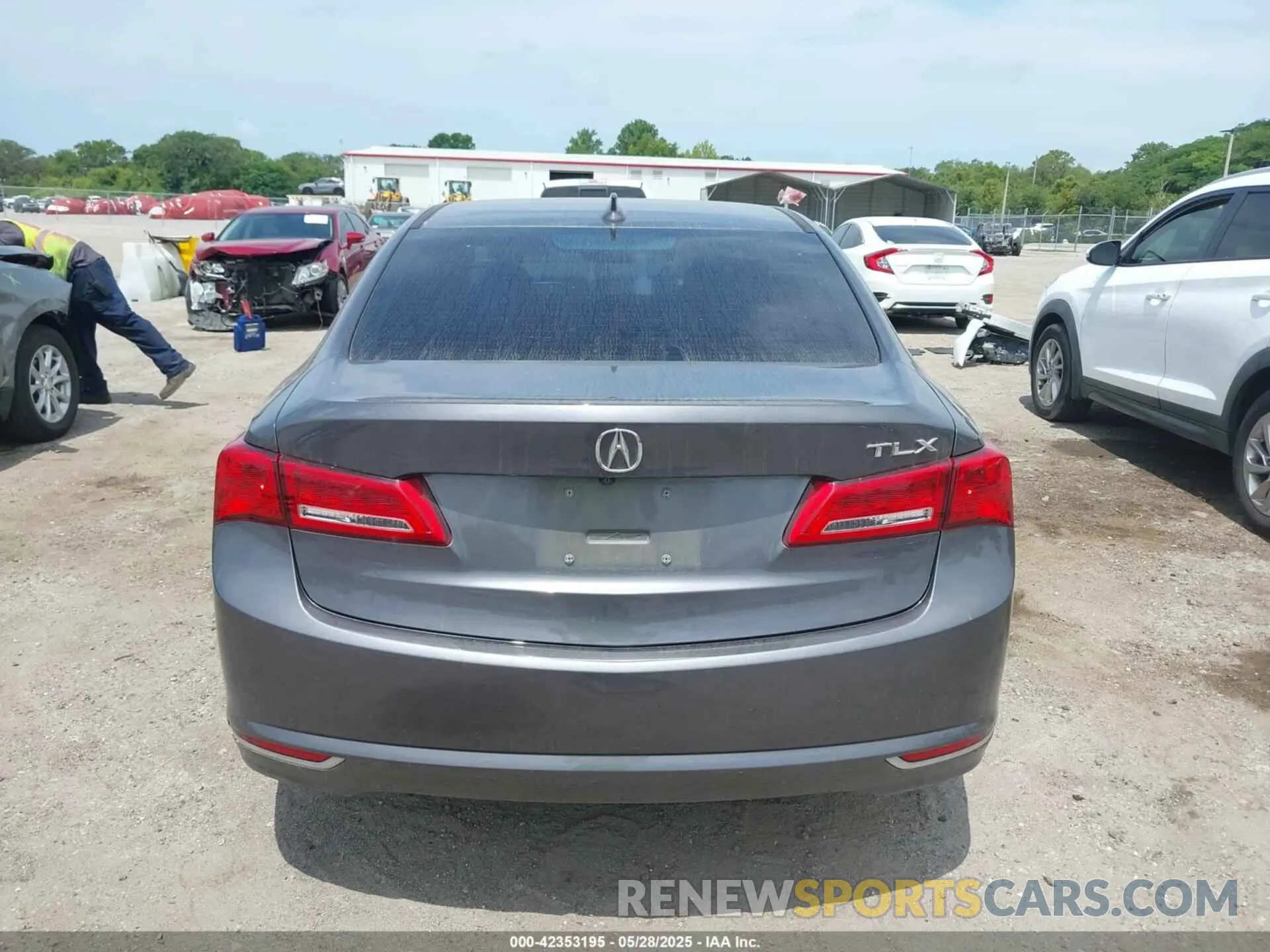 16 Photograph of a damaged car 19UUB1F31LA004495 ACURA TLX 2020