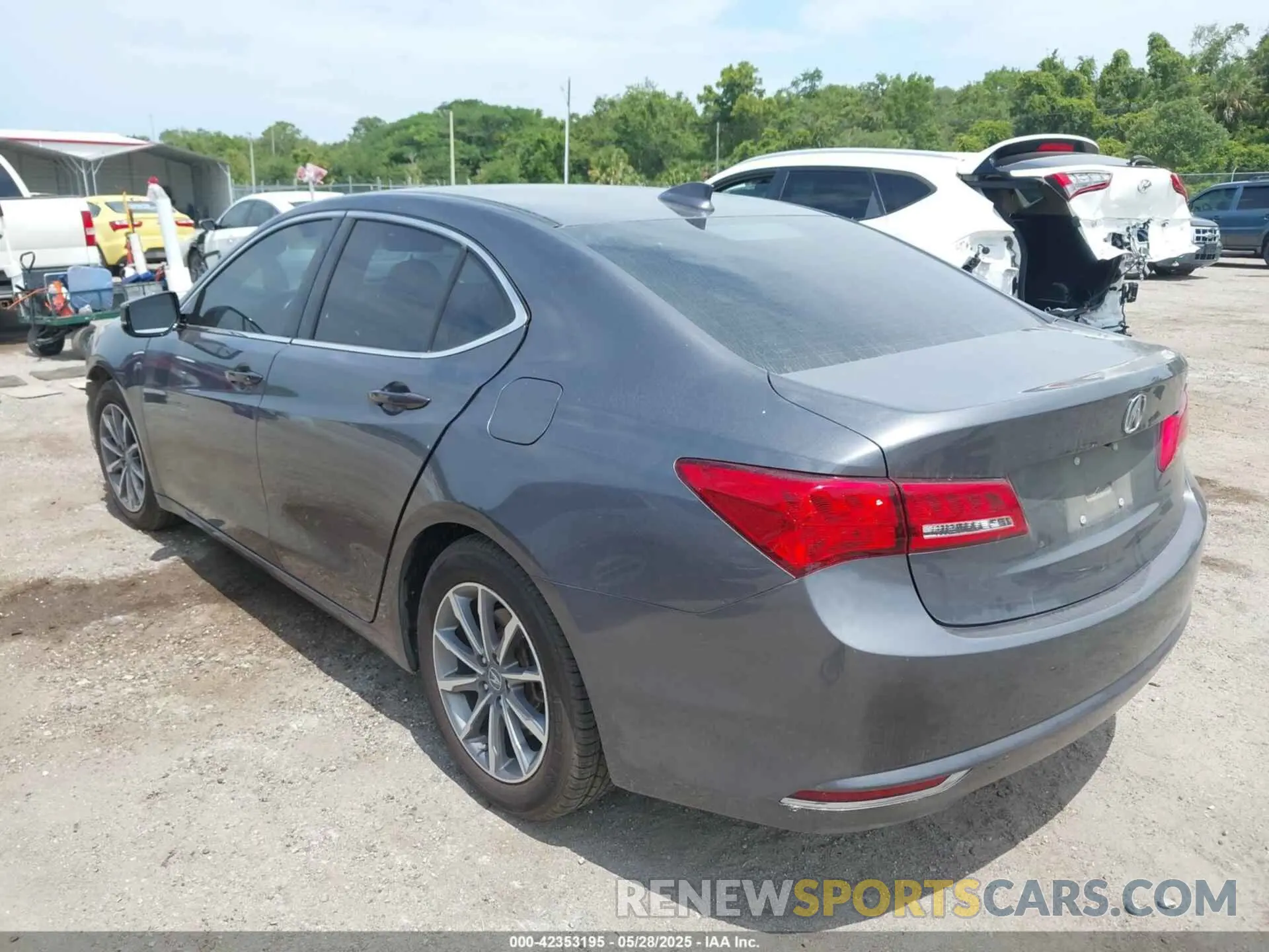 3 Photograph of a damaged car 19UUB1F31LA004495 ACURA TLX 2020