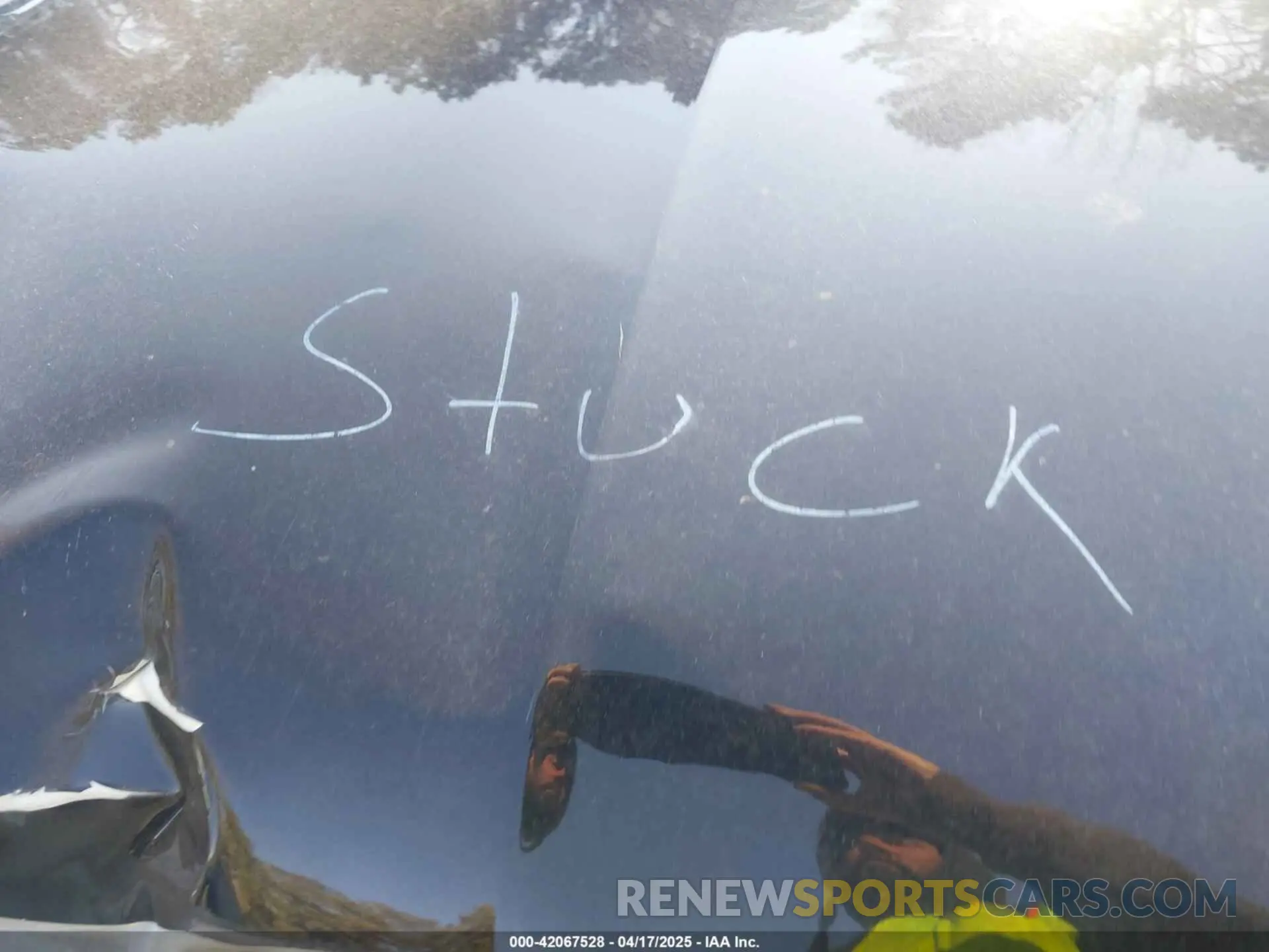 10 Photograph of a damaged car 19UUB1F31LA016968 ACURA TLX 2020