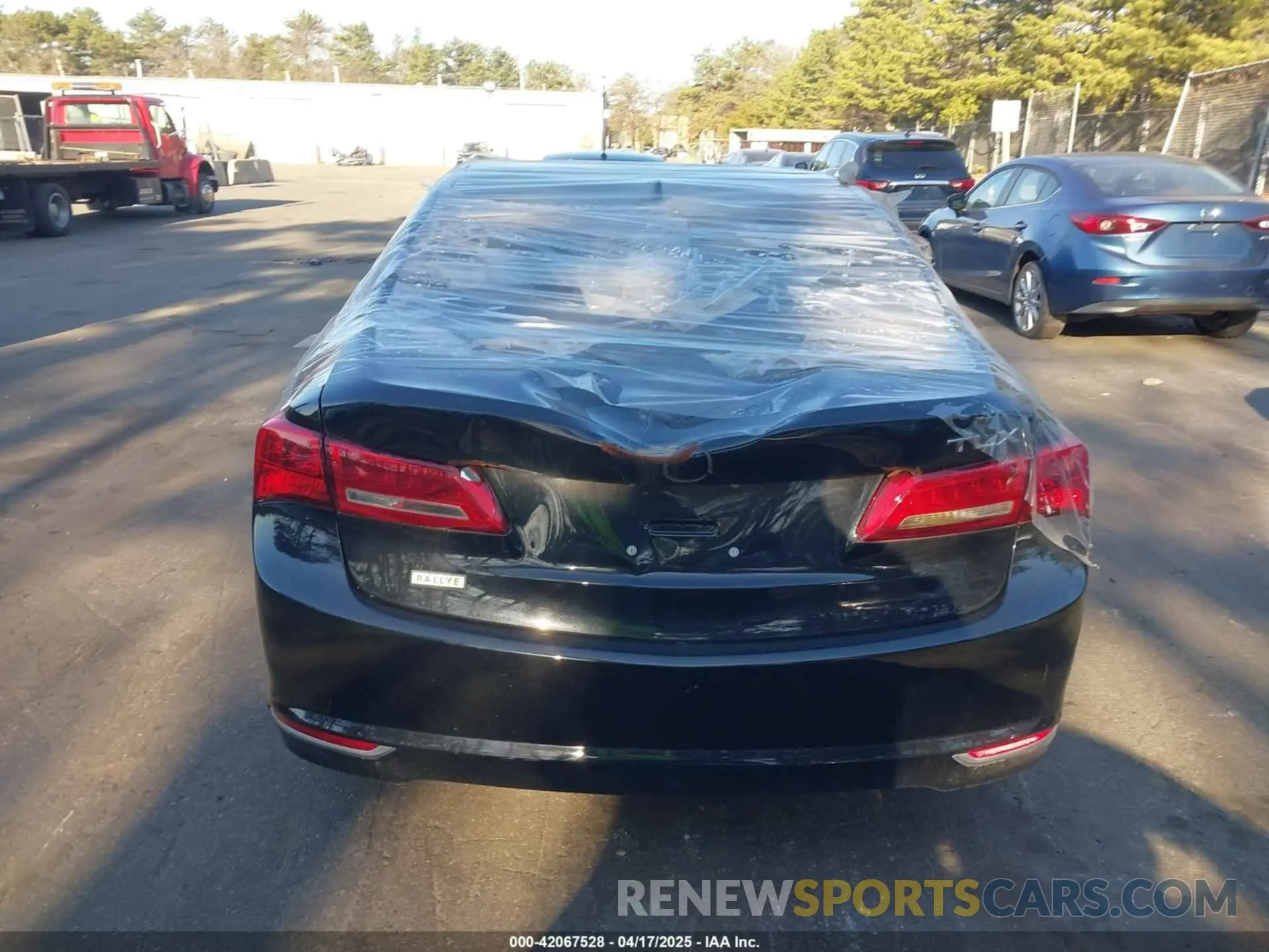 15 Photograph of a damaged car 19UUB1F31LA016968 ACURA TLX 2020