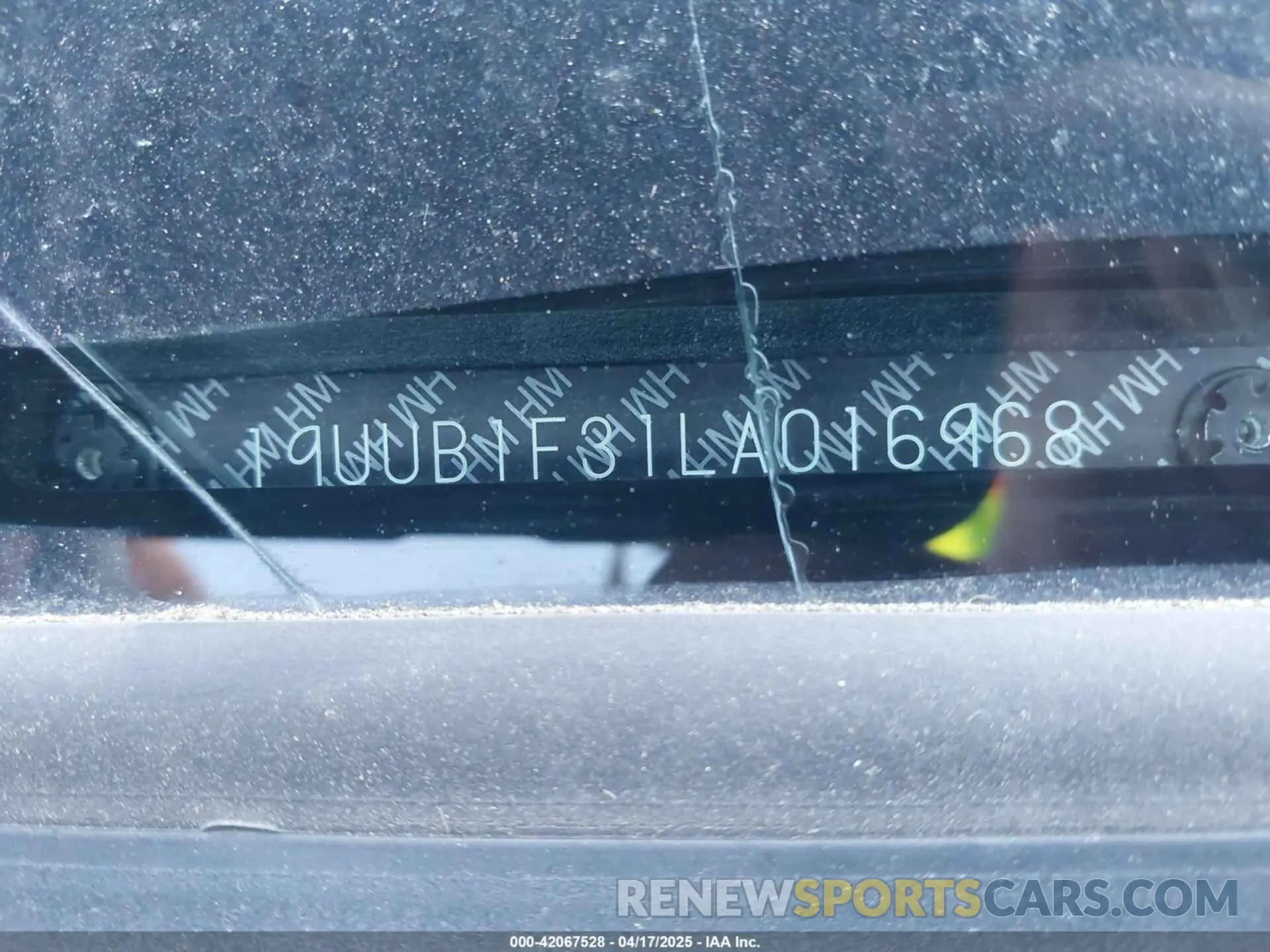 16 Photograph of a damaged car 19UUB1F31LA016968 ACURA TLX 2020