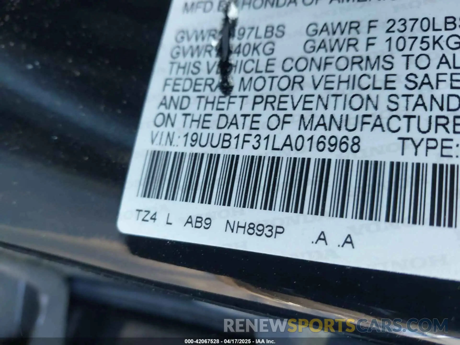 9 Photograph of a damaged car 19UUB1F31LA016968 ACURA TLX 2020