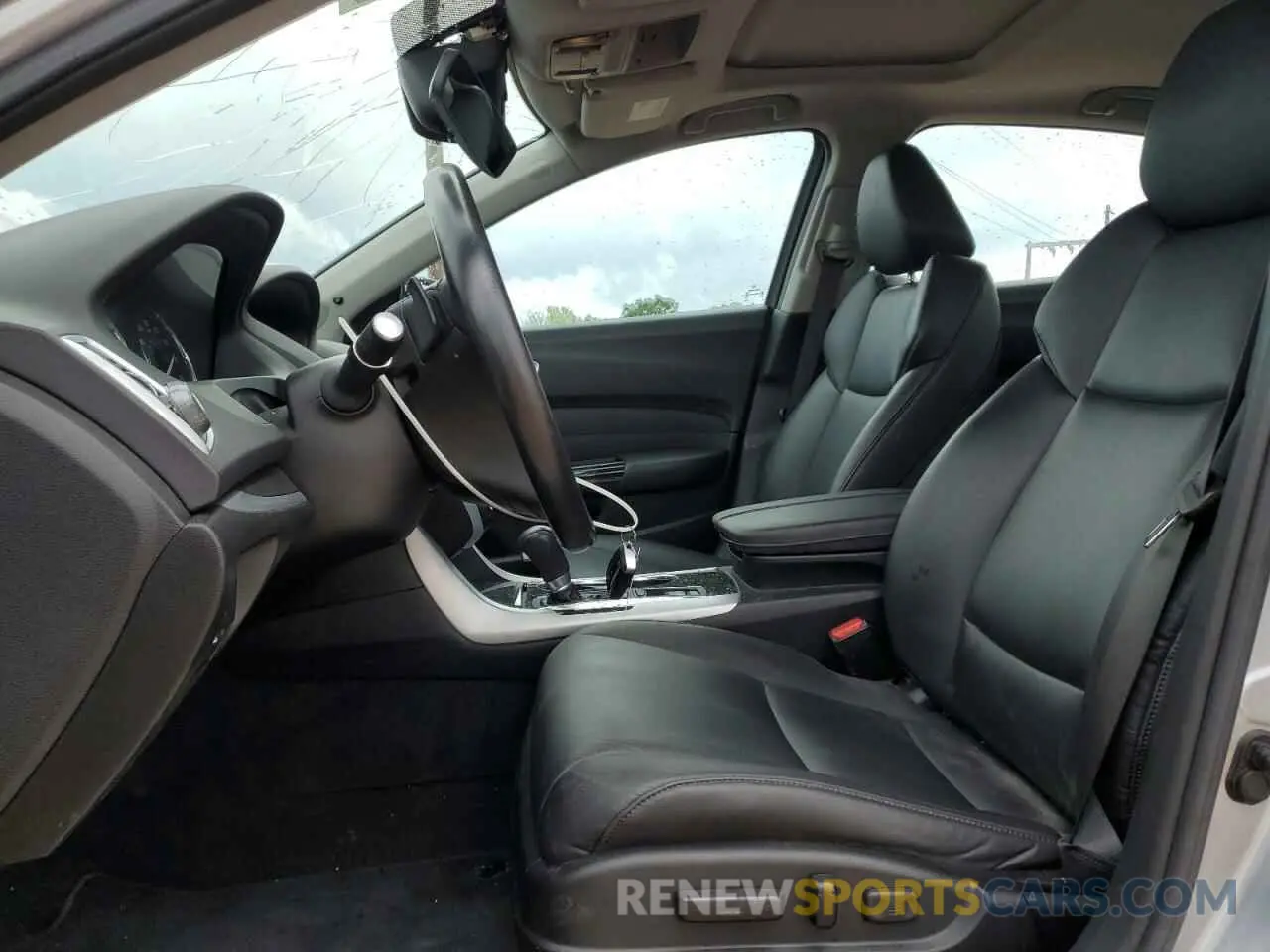 7 Photograph of a damaged car 19UUB1F32LA007597 ACURA TLX 2020