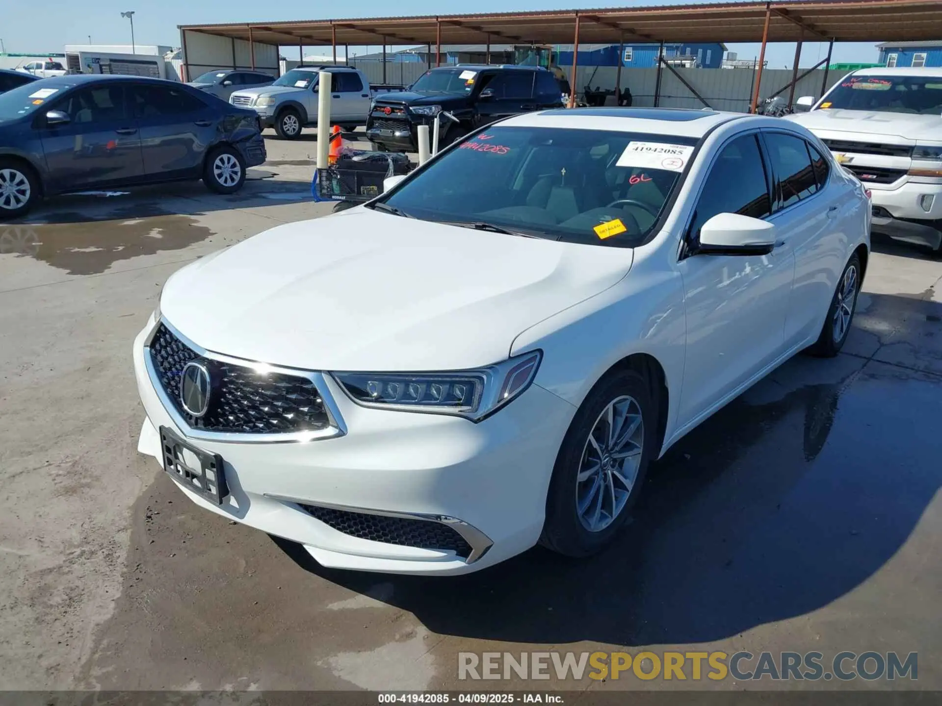 2 Photograph of a damaged car 19UUB1F32LA011682 ACURA TLX 2020