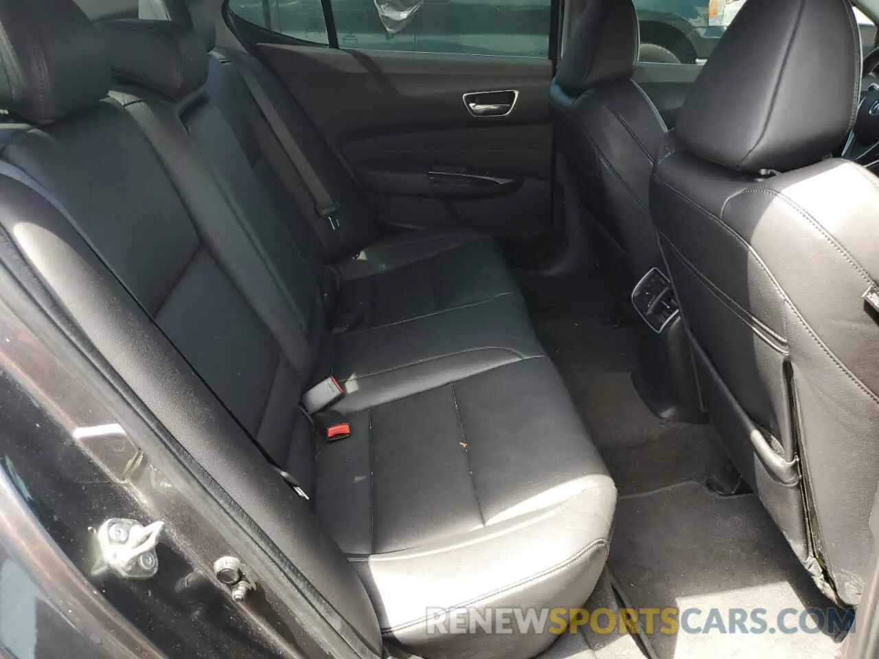 10 Photograph of a damaged car 19UUB1F34LA008296 ACURA TLX 2020