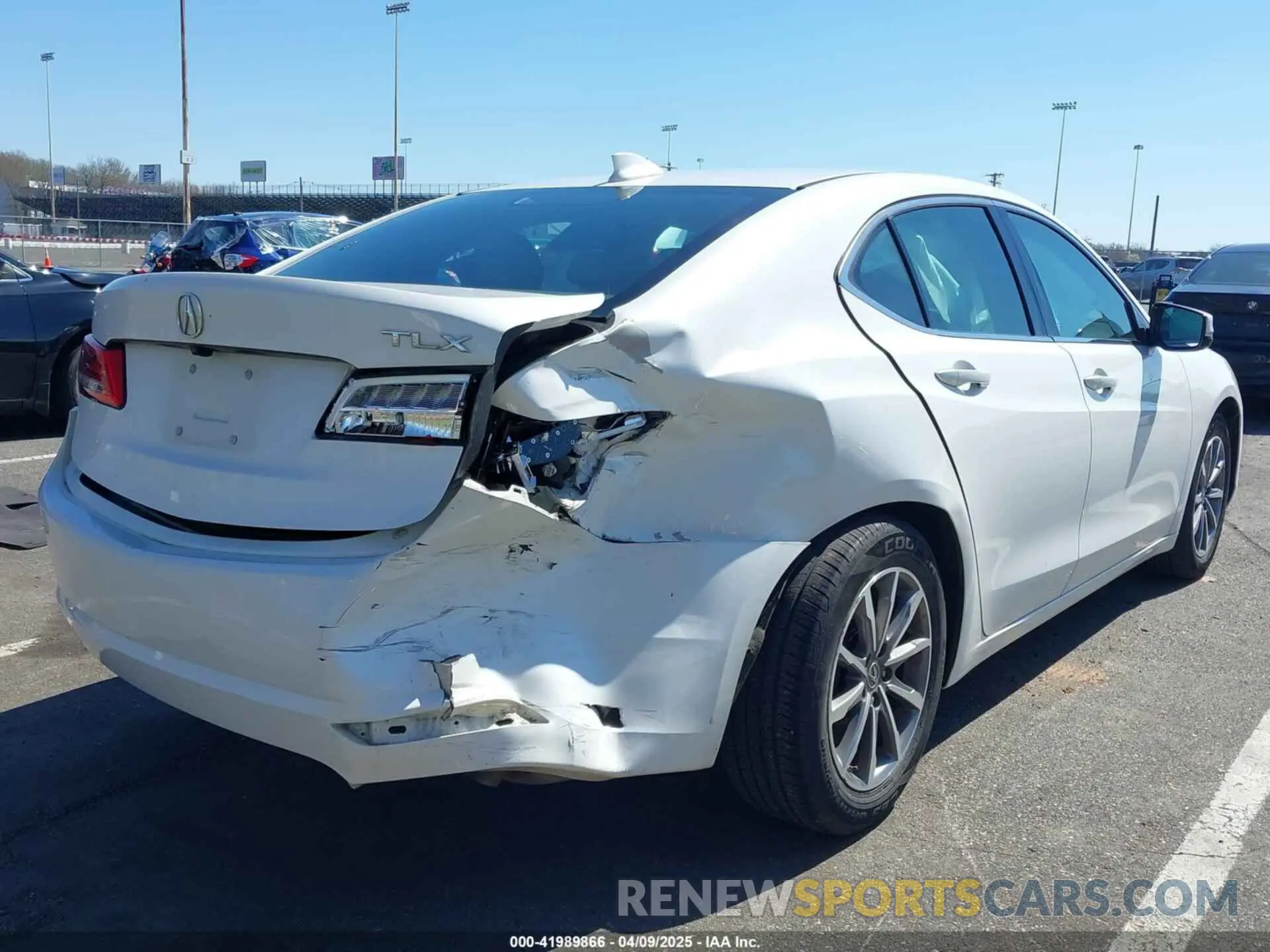 4 Photograph of a damaged car 19UUB1F35LA011126 ACURA TLX 2020