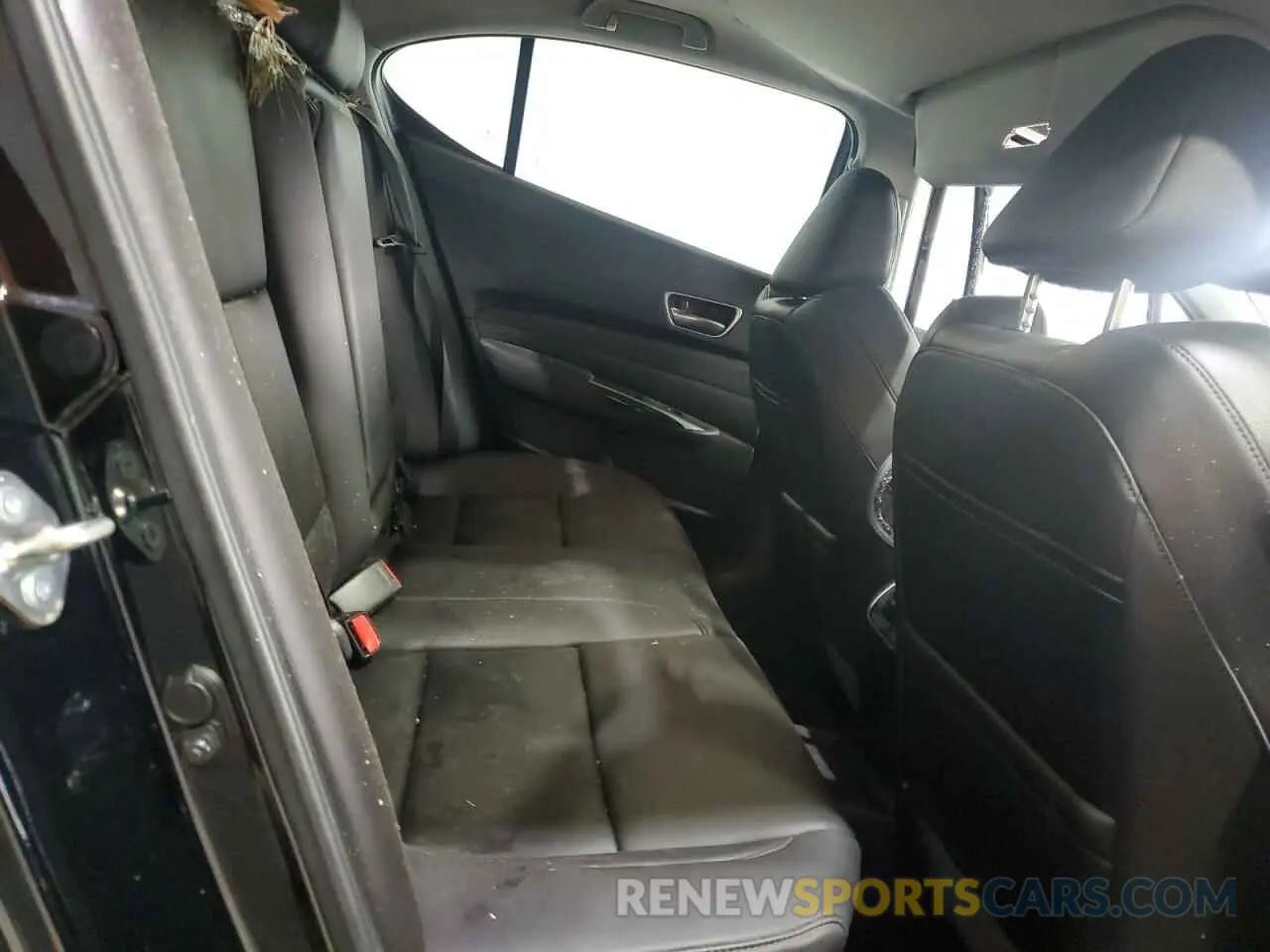 10 Photograph of a damaged car 19UUB1F35LA011840 ACURA TLX 2020