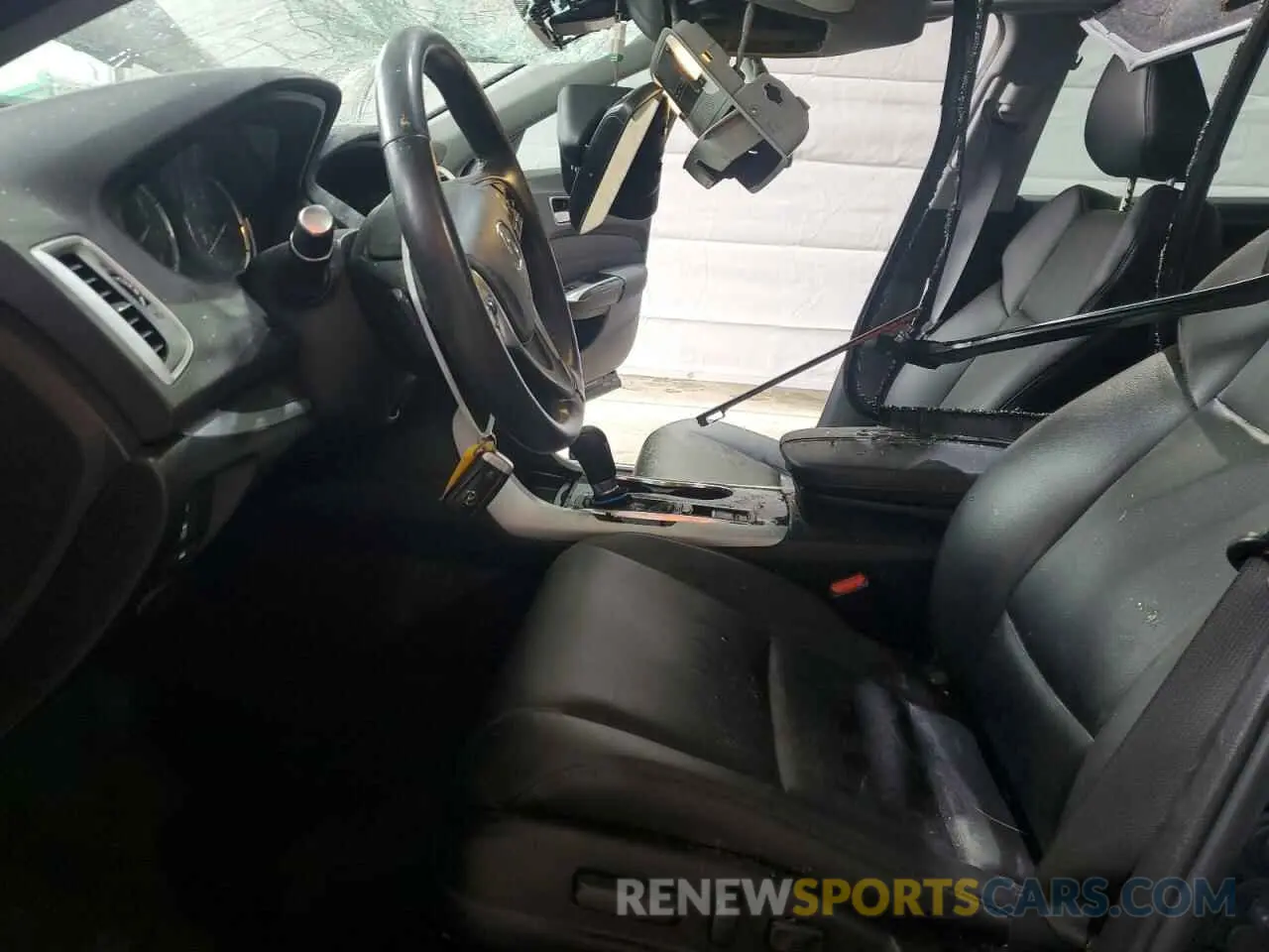 7 Photograph of a damaged car 19UUB1F35LA011840 ACURA TLX 2020