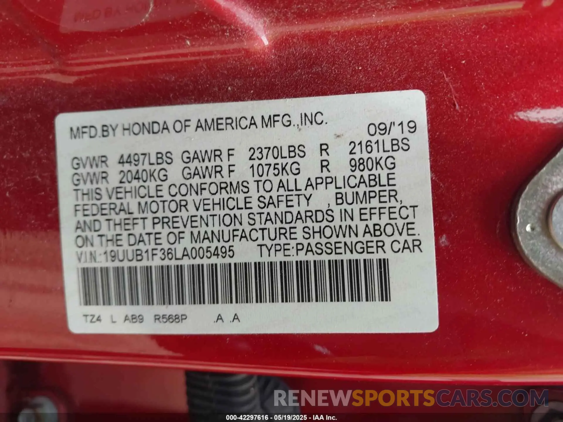 9 Photograph of a damaged car 19UUB1F36LA005495 ACURA TLX 2020
