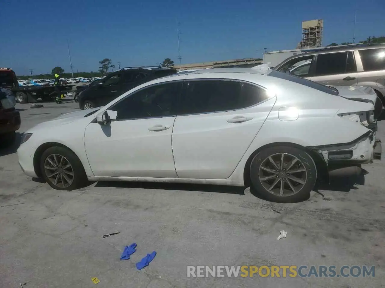 2 Photograph of a damaged car 19UUB1F38LA005157 ACURA TLX 2020
