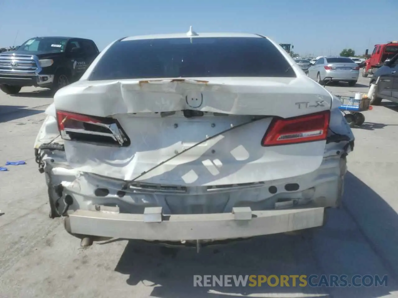 6 Photograph of a damaged car 19UUB1F38LA005157 ACURA TLX 2020
