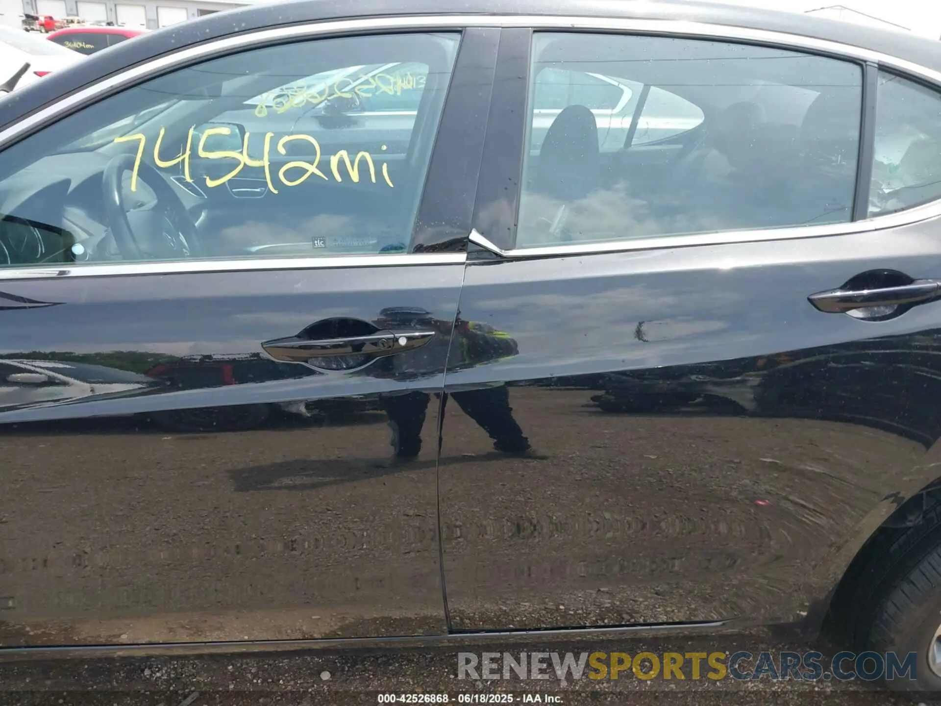14 Photograph of a damaged car 19UUB1F38LA014280 ACURA TLX 2020