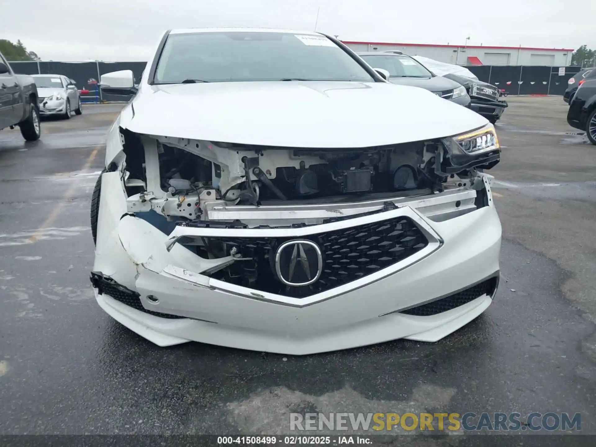 6 Photograph of a damaged car 19UUB1F39LA003045 ACURA TLX 2020