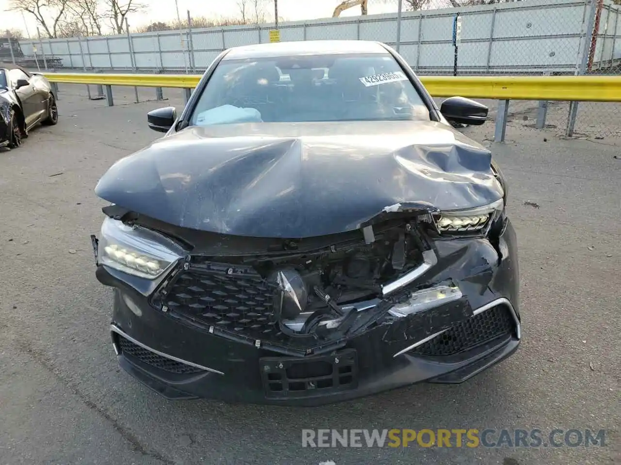 5 Photograph of a damaged car 19UUB1F39LA003756 ACURA TLX 2020