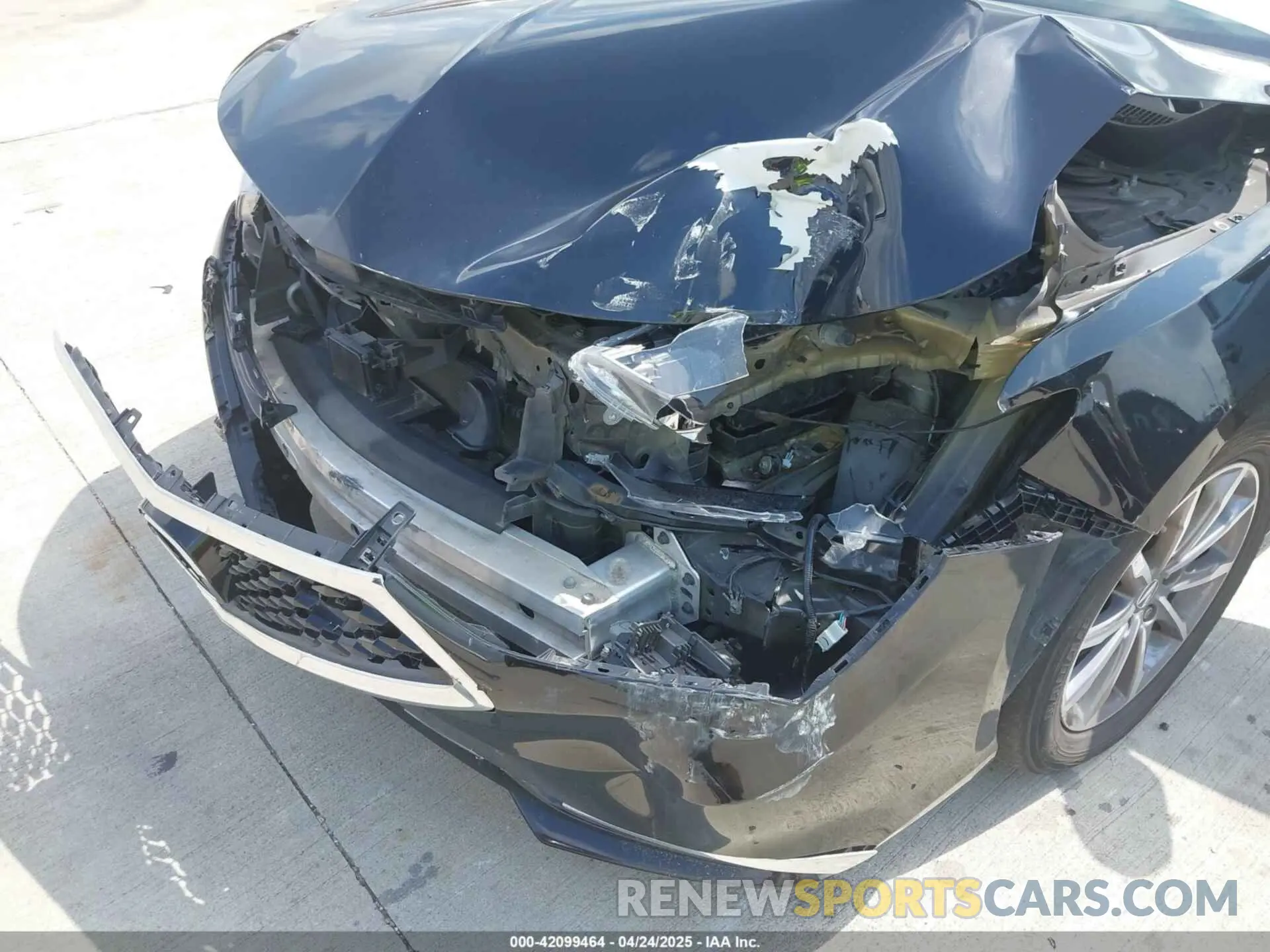 6 Photograph of a damaged car 19UUB1F39LA004521 ACURA TLX 2020