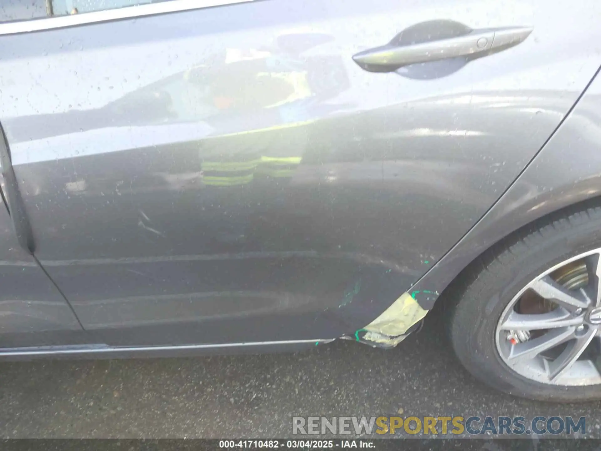19 Photograph of a damaged car 19UUB1F50LA015540 ACURA TLX 2020
