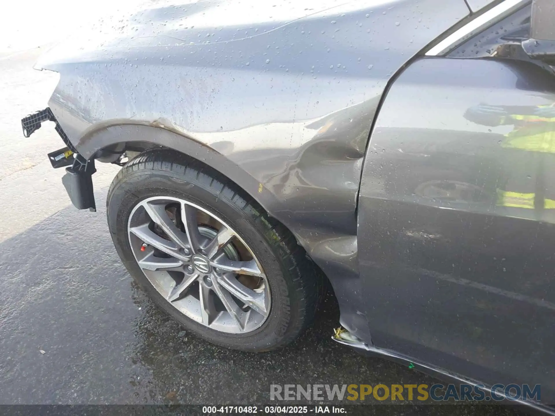 20 Photograph of a damaged car 19UUB1F50LA015540 ACURA TLX 2020