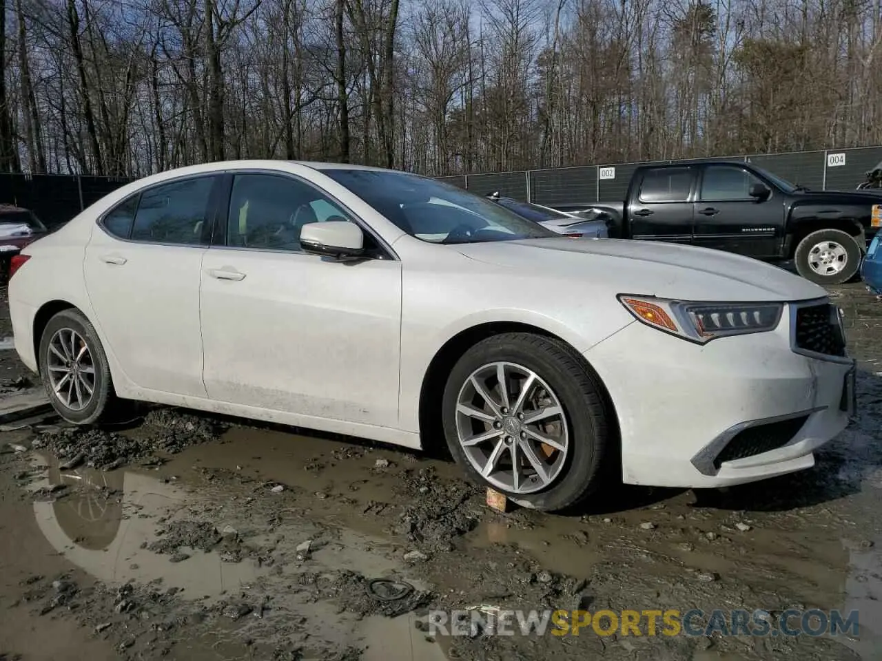 4 Photograph of a damaged car 19UUB1F53LA009862 ACURA TLX 2020