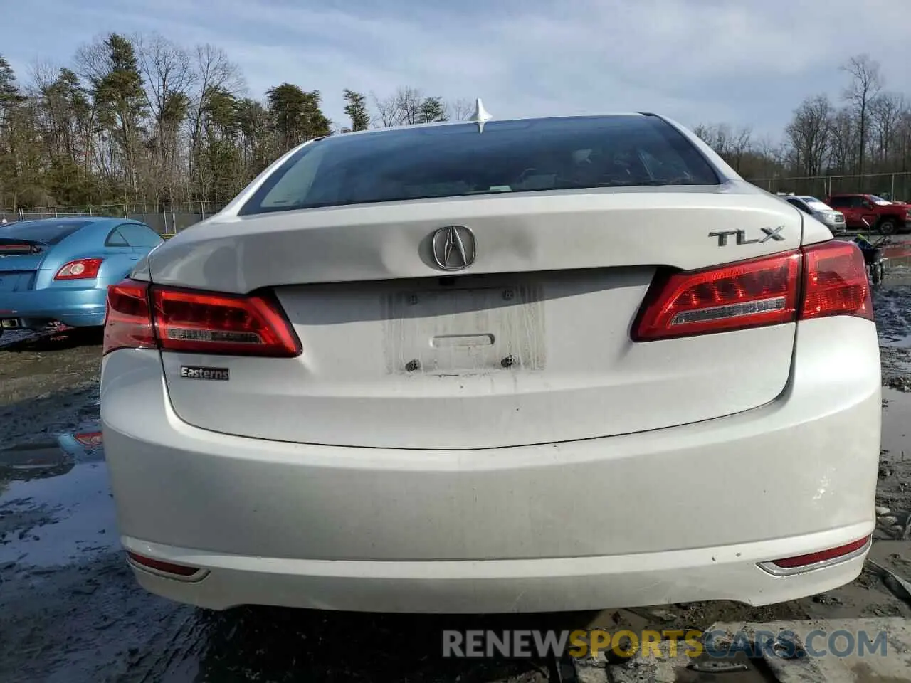 6 Photograph of a damaged car 19UUB1F53LA009862 ACURA TLX 2020