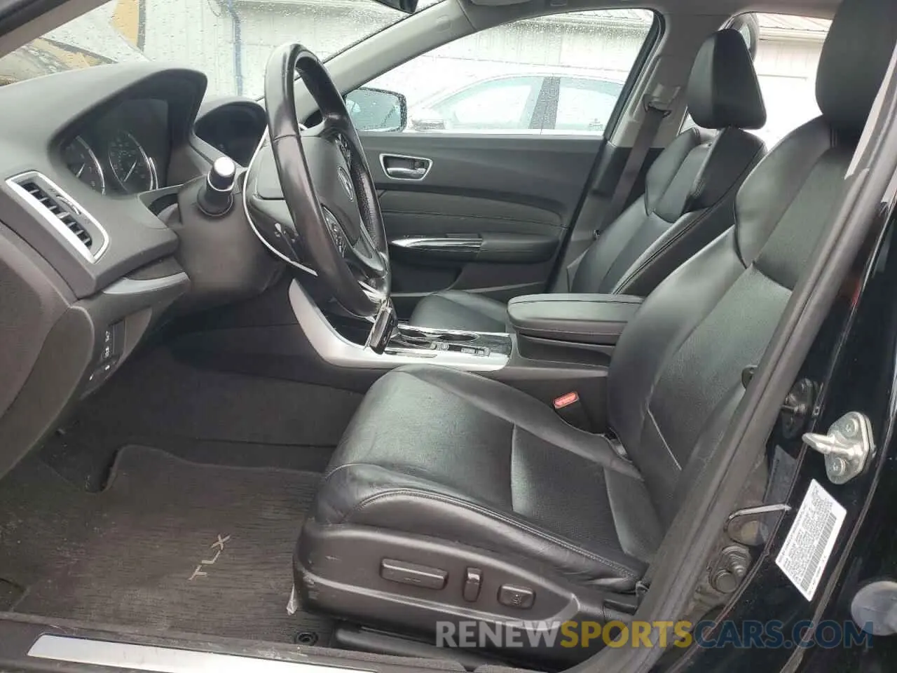 7 Photograph of a damaged car 19UUB1F55LA002332 ACURA TLX 2020