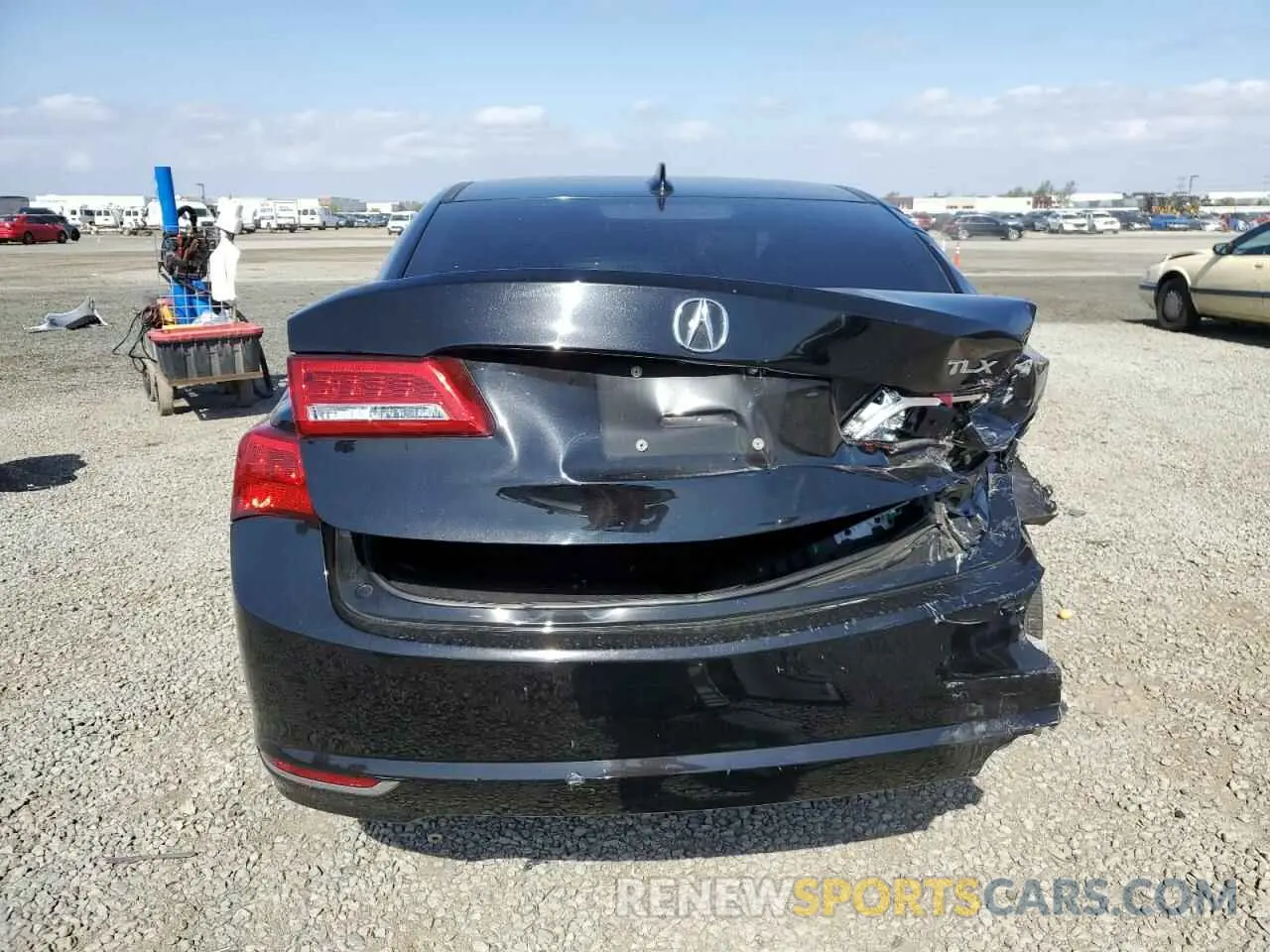 6 Photograph of a damaged car 19UUB1F55LA011192 ACURA TLX 2020