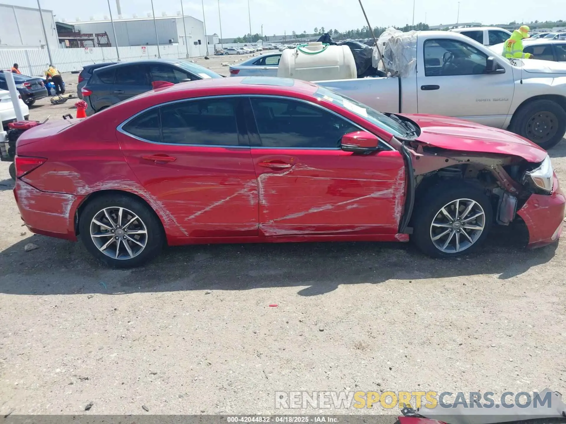 14 Photograph of a damaged car 19UUB1F55LA015601 ACURA TLX 2020