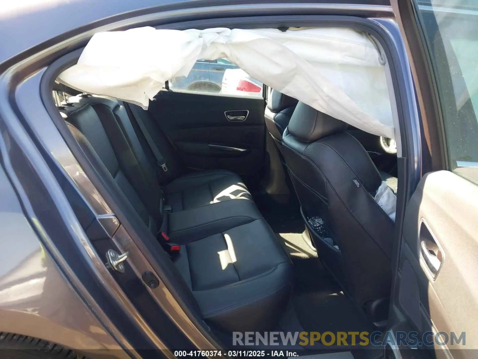 8 Photograph of a damaged car 19UUB1F57LA011789 ACURA TLX 2020