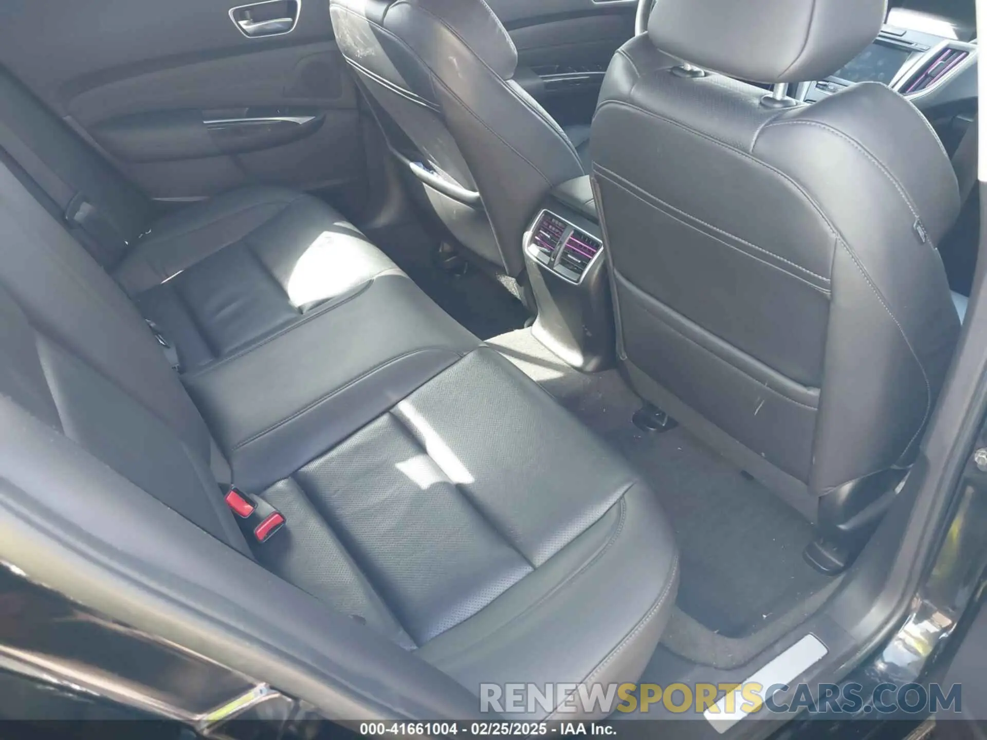 8 Photograph of a damaged car 19UUB1F57LA016345 ACURA TLX 2020
