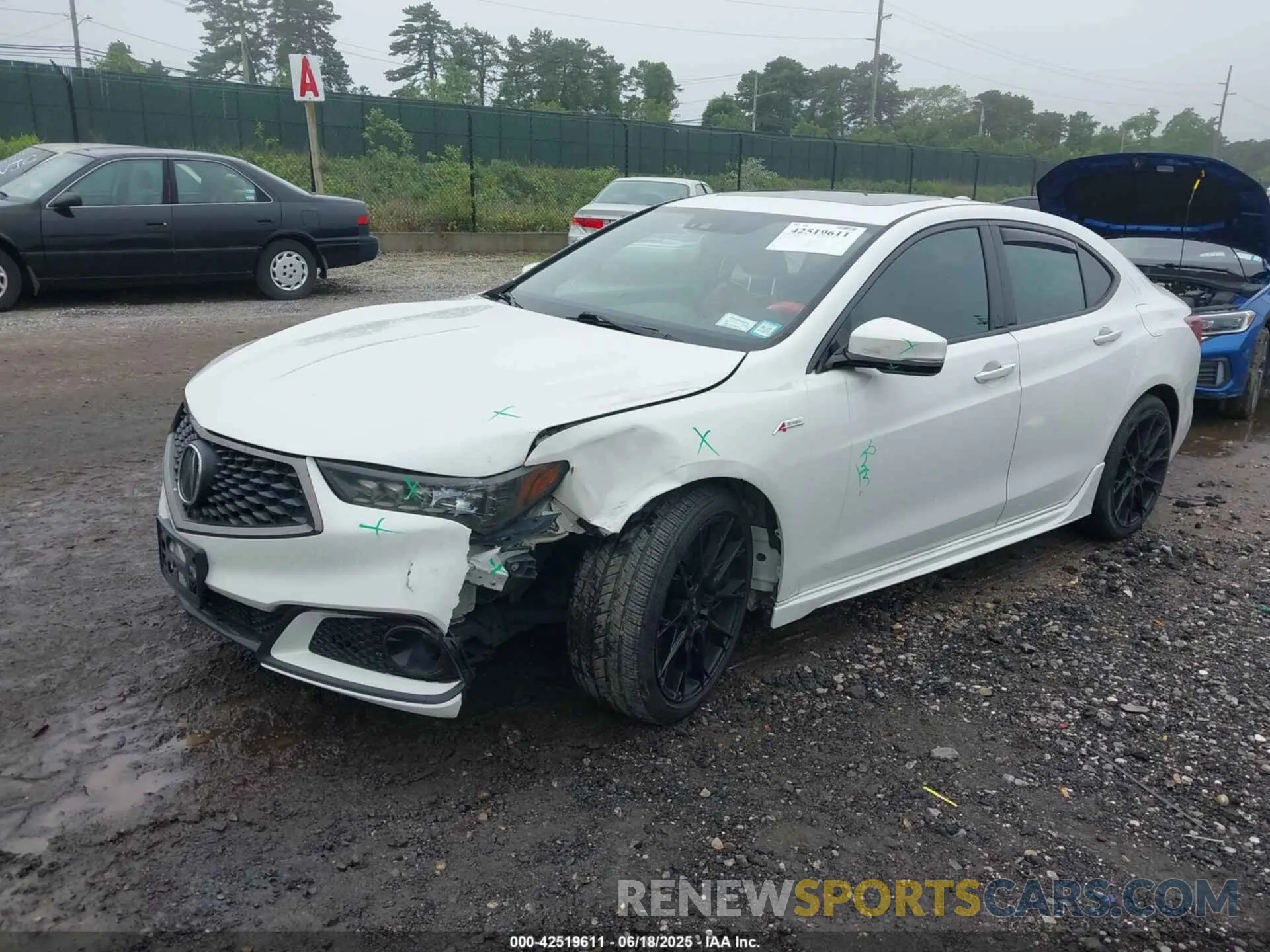2 Photograph of a damaged car 19UUB1F60LA011710 ACURA TLX 2020