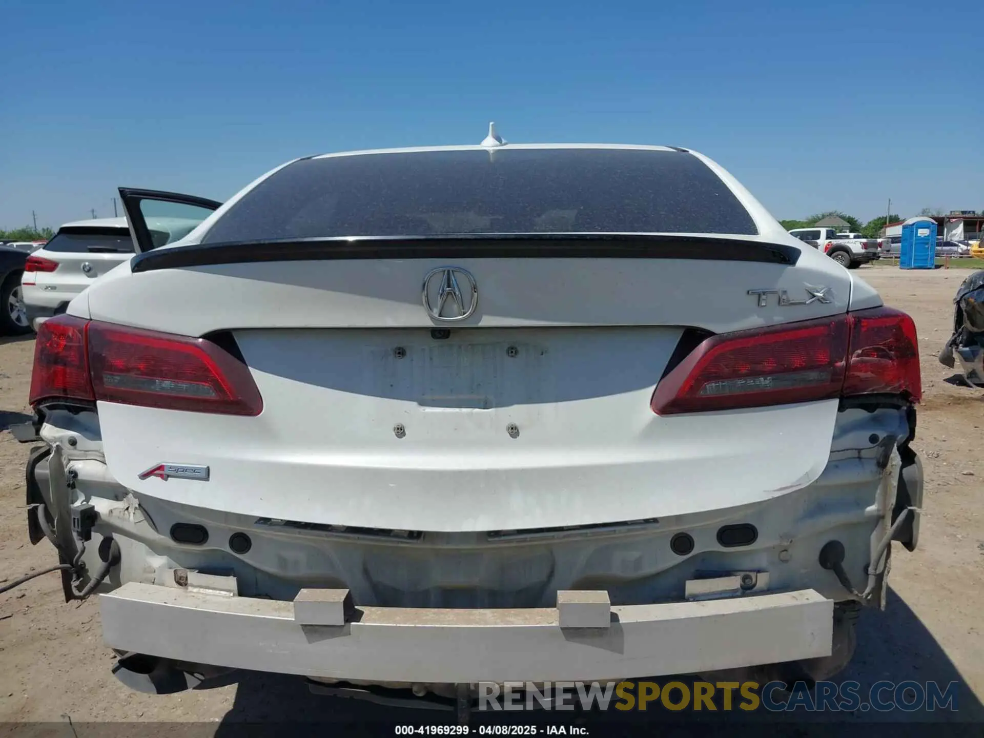 6 Photograph of a damaged car 19UUB1F63LA010907 ACURA TLX 2020