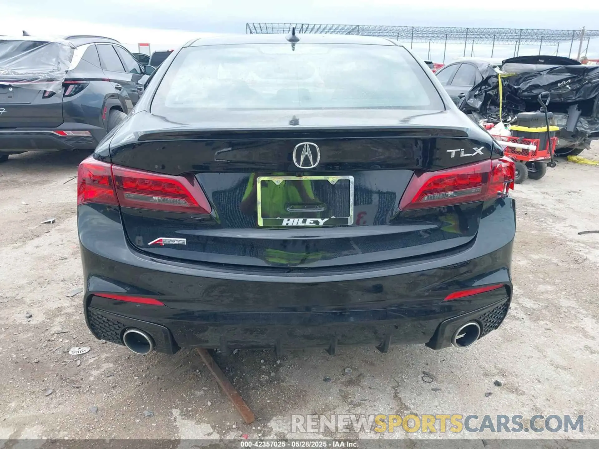 16 Photograph of a damaged car 19UUB1F64LA005943 ACURA TLX 2020