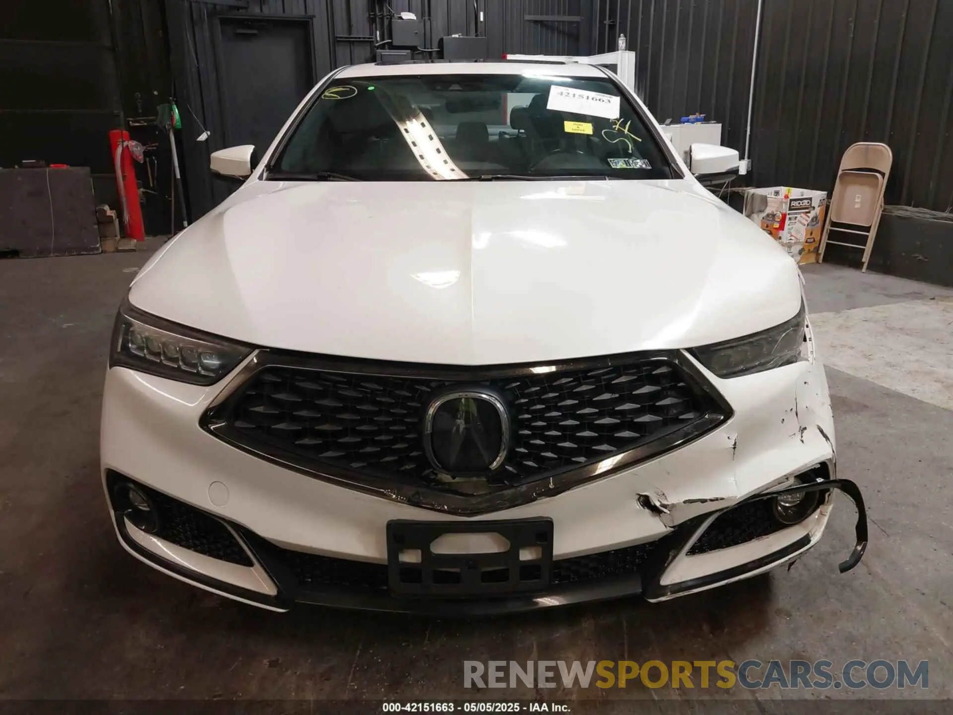 13 Photograph of a damaged car 19UUB1F66LA013039 ACURA TLX 2020