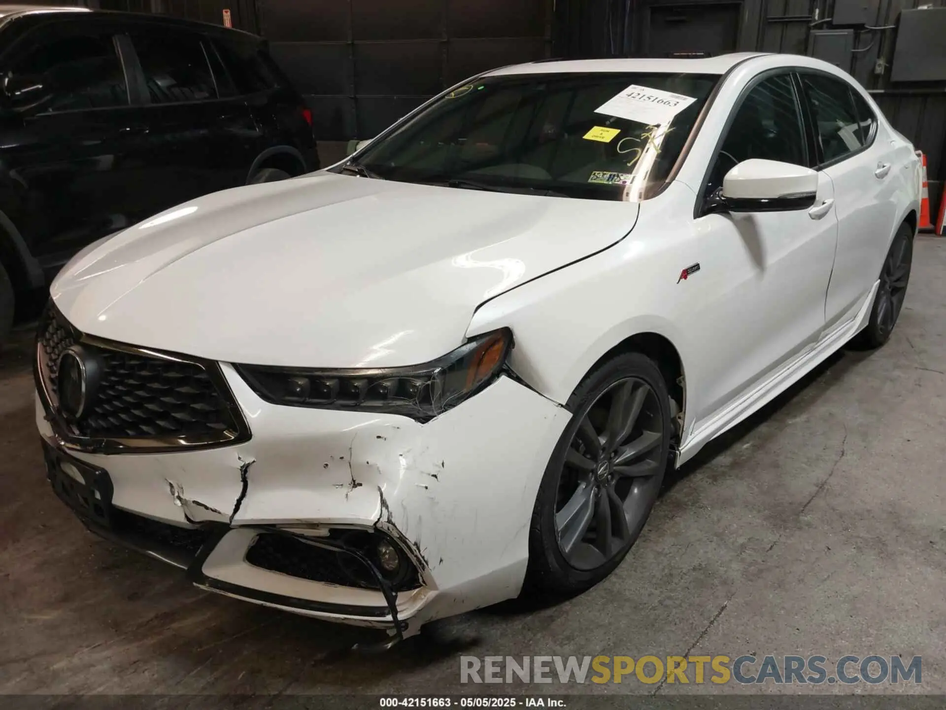 2 Photograph of a damaged car 19UUB1F66LA013039 ACURA TLX 2020