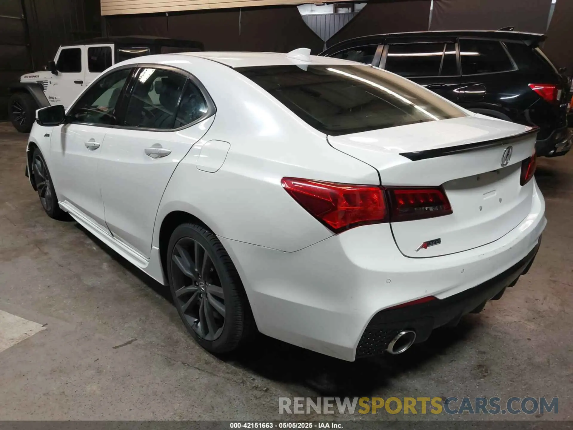 3 Photograph of a damaged car 19UUB1F66LA013039 ACURA TLX 2020