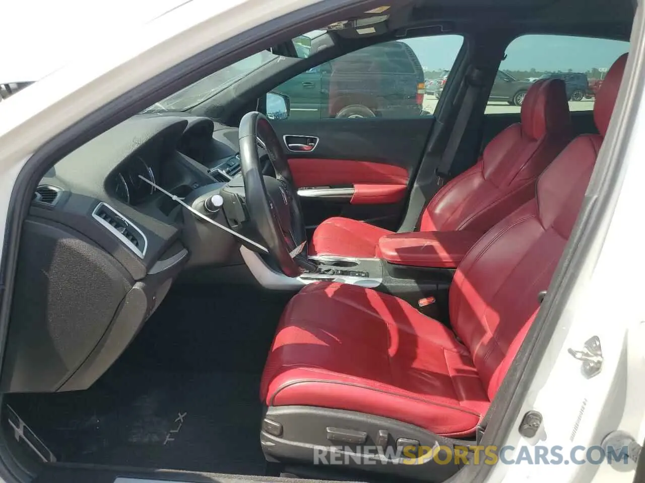 7 Photograph of a damaged car 19UUB1F69LA009373 ACURA TLX 2020