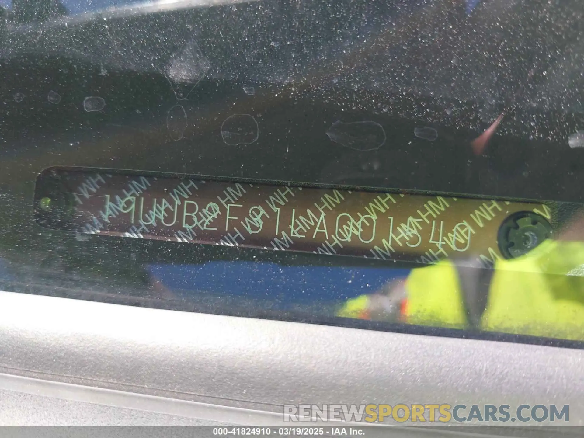 17 Photograph of a damaged car 19UUB2F31LA001540 ACURA TLX 2020