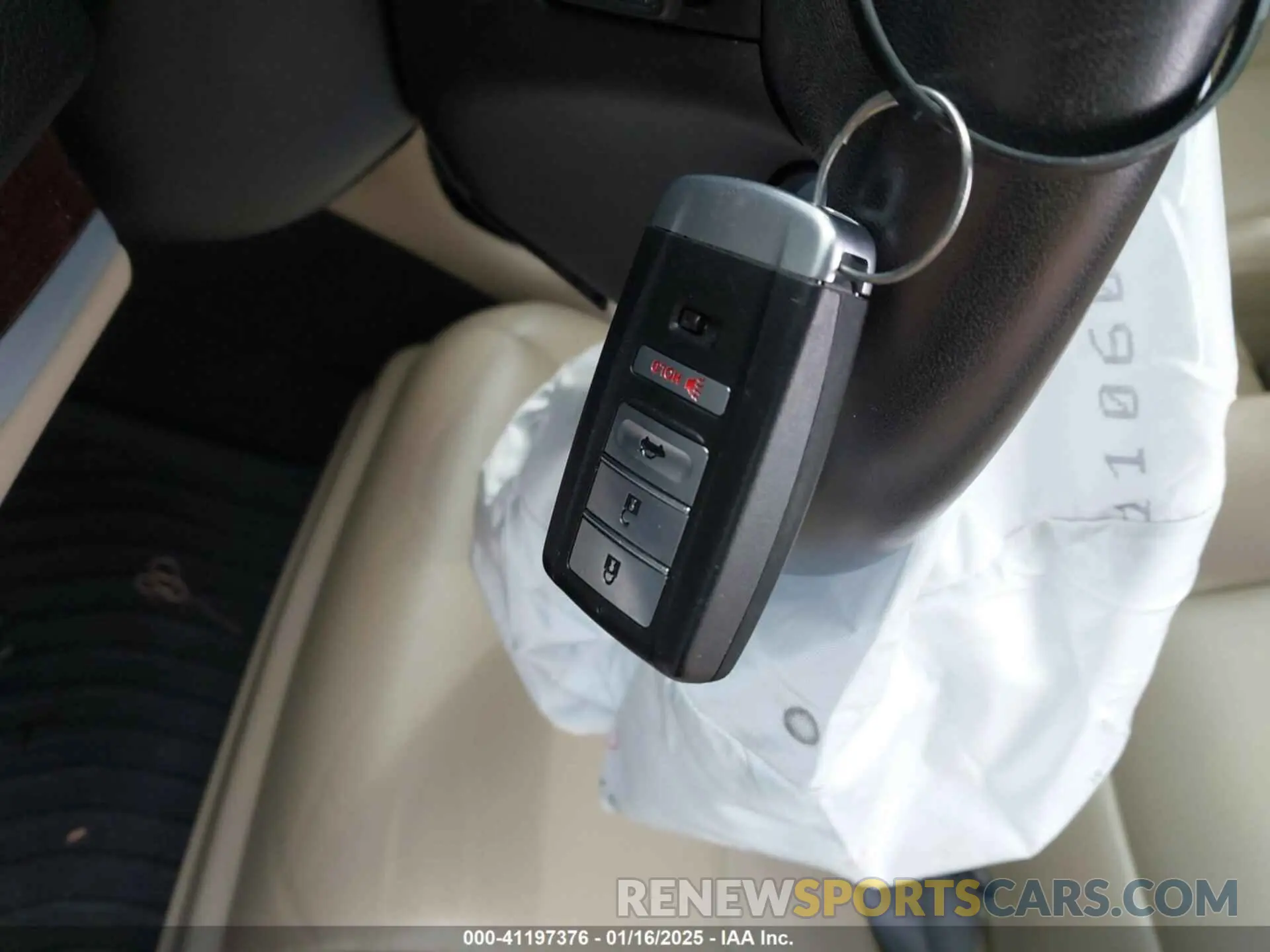 11 Photograph of a damaged car 19UUB2F31LA001618 ACURA TLX 2020