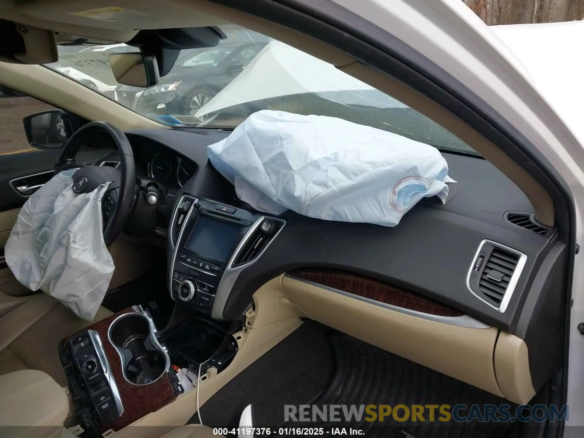 5 Photograph of a damaged car 19UUB2F31LA001618 ACURA TLX 2020