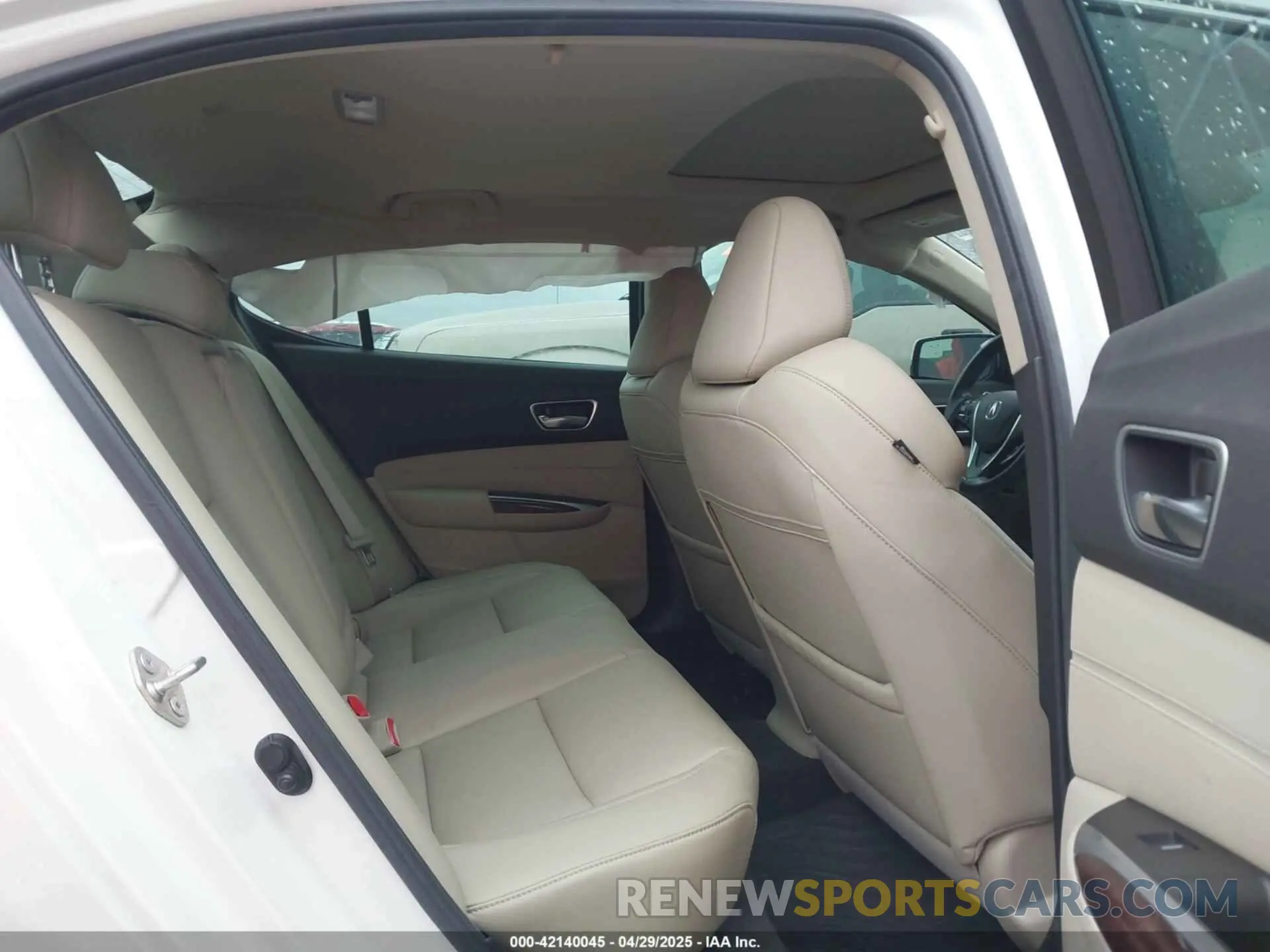 8 Photograph of a damaged car 19UUB2F38LA000997 ACURA TLX 2020