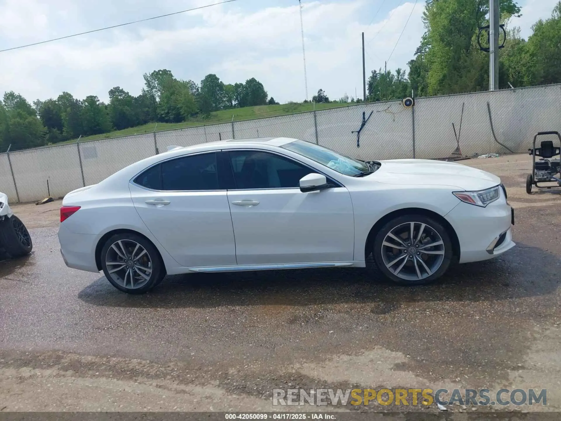 13 Photograph of a damaged car 19UUB2F43LA001094 ACURA TLX 2020
