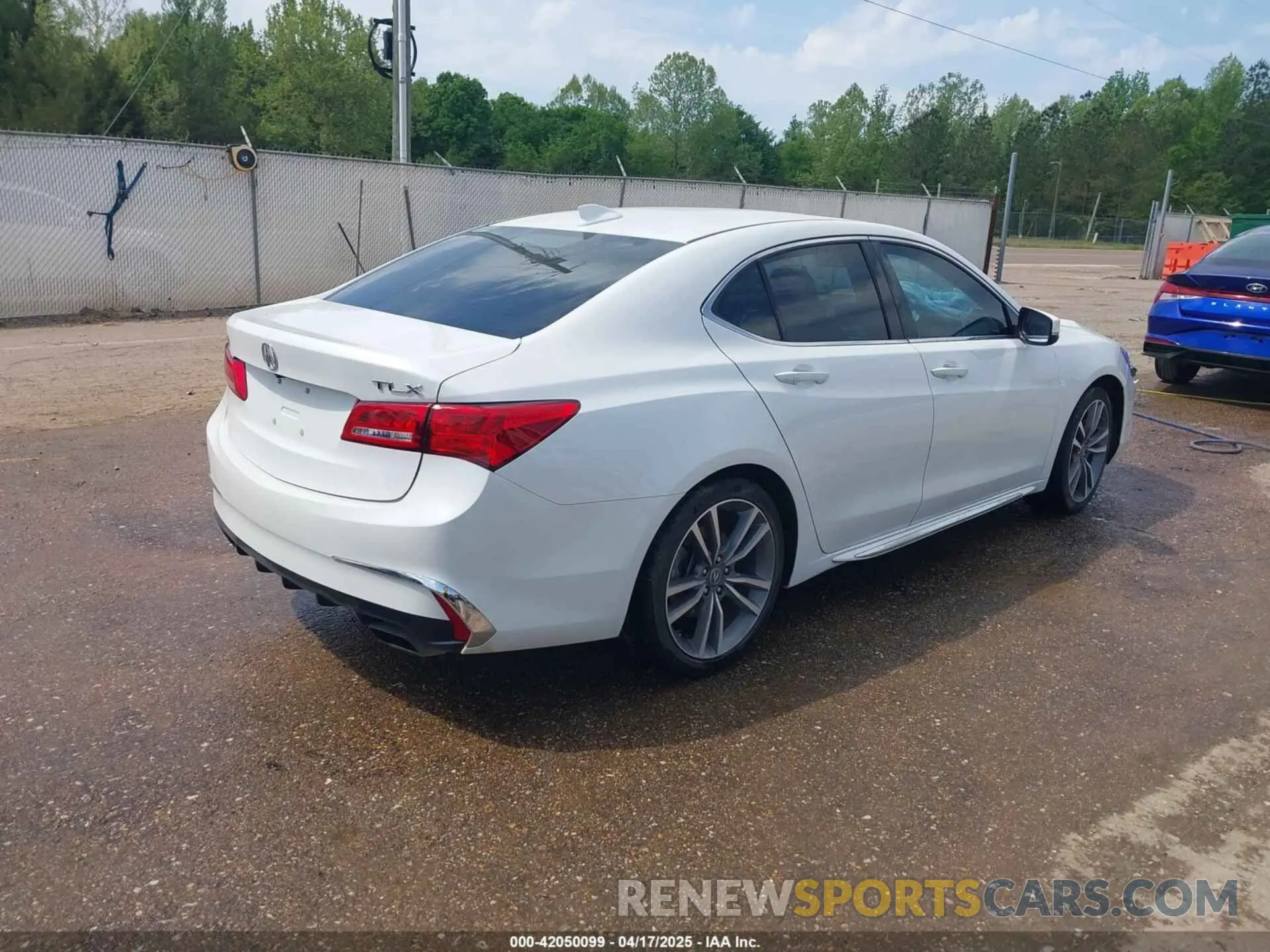 4 Photograph of a damaged car 19UUB2F43LA001094 ACURA TLX 2020