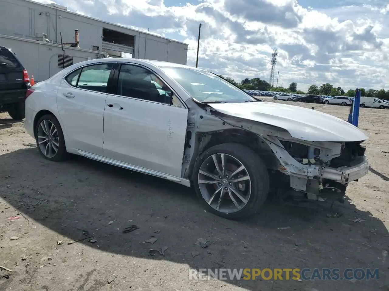 4 Photograph of a damaged car 19UUB2F45LA002554 ACURA TLX 2020