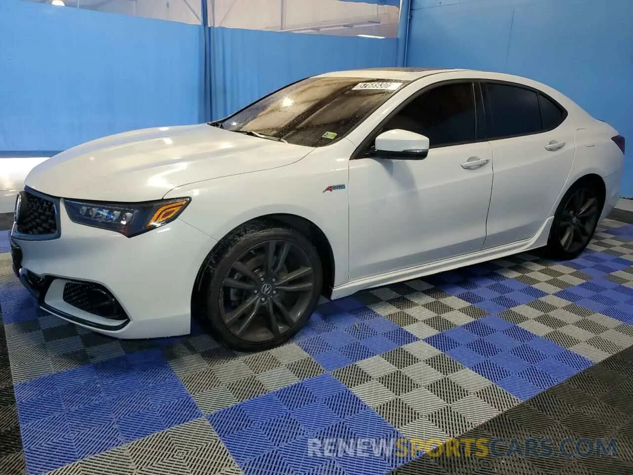 1 Photograph of a damaged car 19UUB2F64LA003017 ACURA TLX 2020